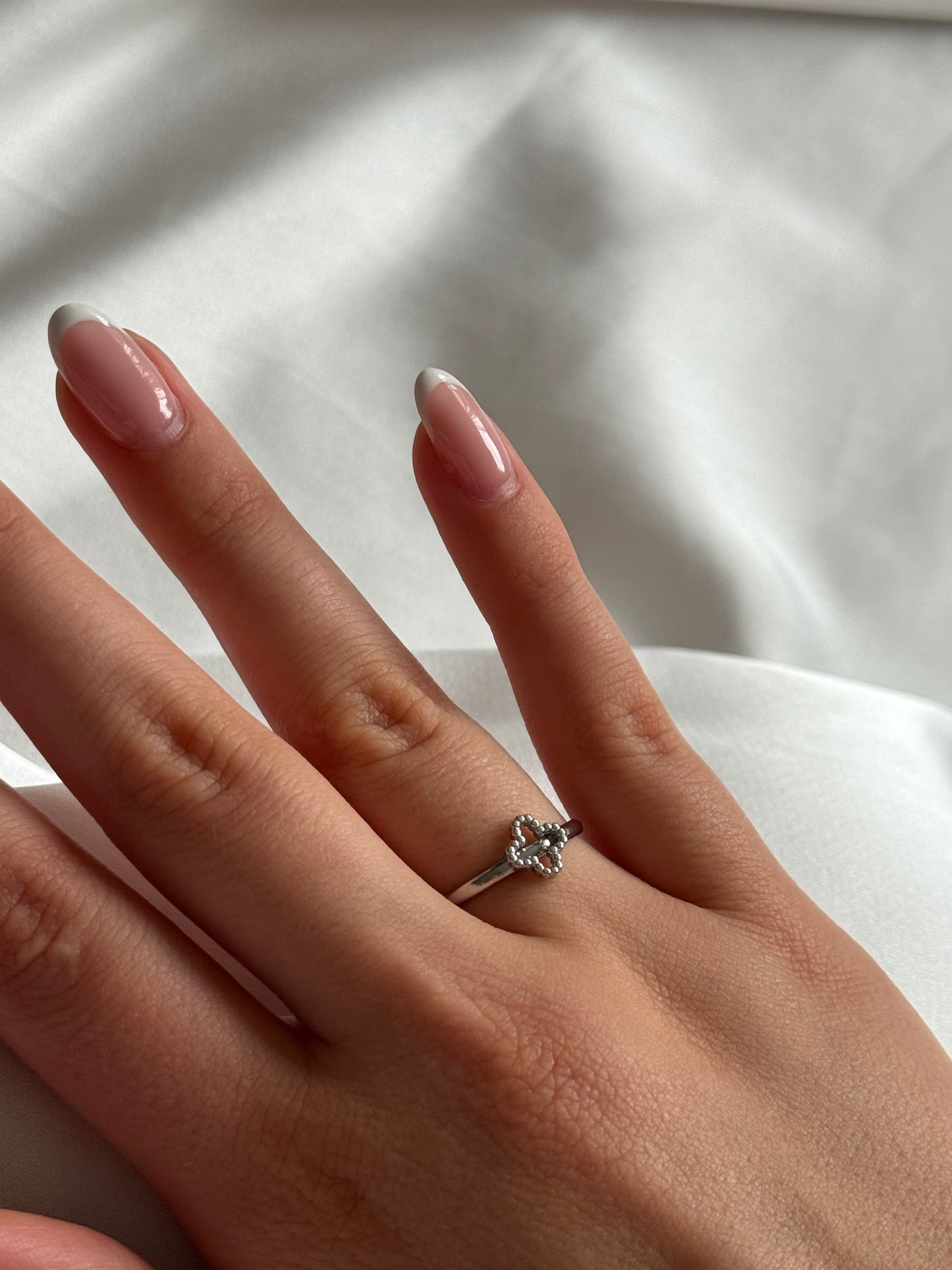 Silver Clover Ring