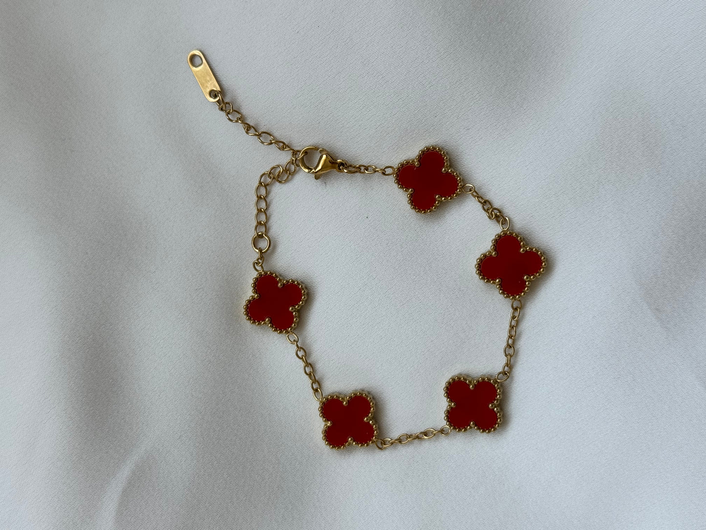 Rose clover bracelet