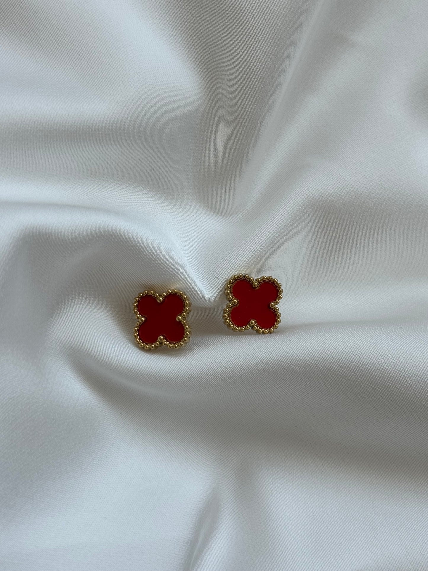 Rose clover earring