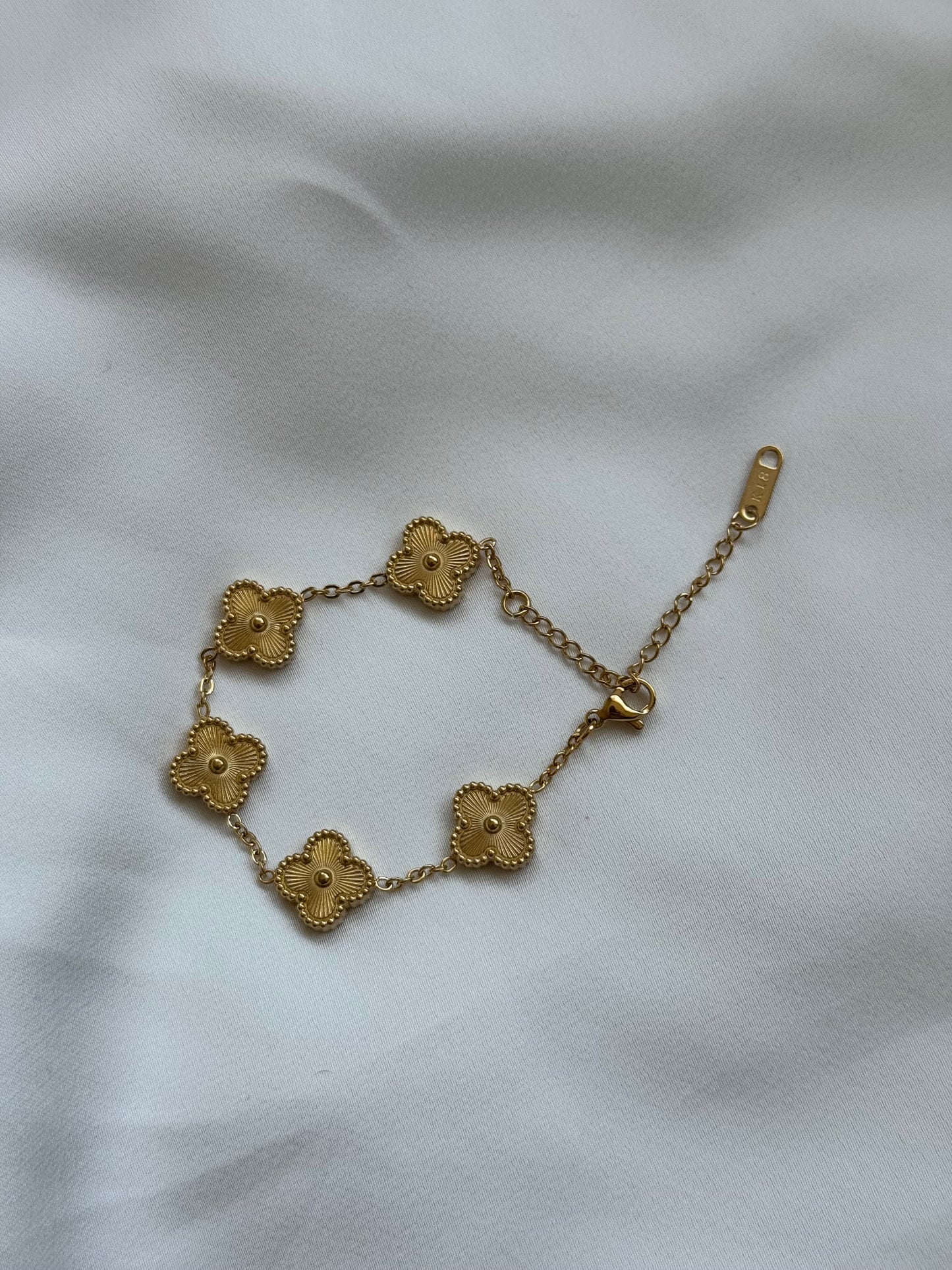 Sunset clover bracelet