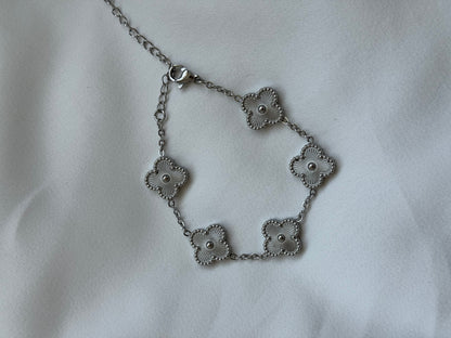 Moonlight clover bracelet