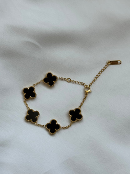 Midnight clover bracelet
