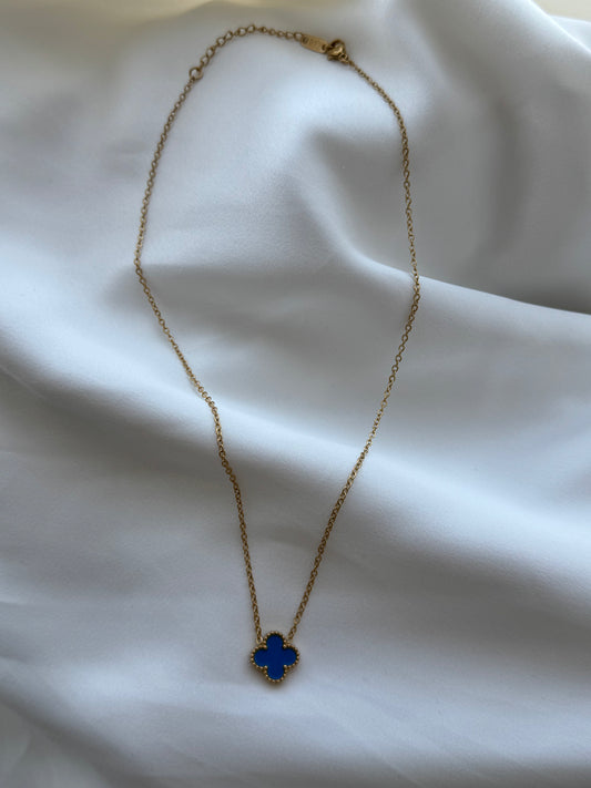 Sea clover necklace