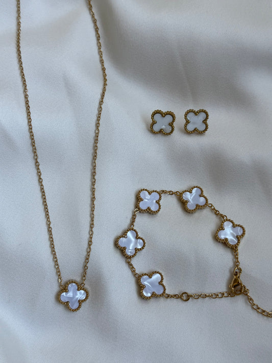 Cloud clover set