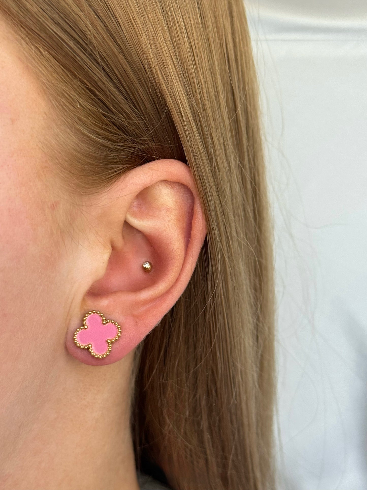 Blush clover earring